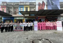 500 Takjil Dibagikan untuk Warga Manokwari