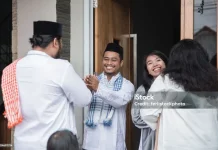 Makna Open House dan Awal Mula Tradisinya