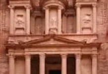 Petra Kota Kuno Misterius Terindah di Dunia Terungkap