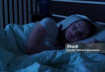 Manfaat Tidur dengan Lampu Dimatikan