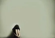 Takut Keluar Rumah Bisa Jadi Agoraphobia