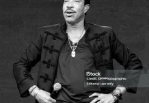 Lionel Richie, Sang Legenda Musik dengan Karya Abadi