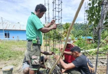 Satgas TMMD Pasang Rangka Beton Penampungan Air Bersih