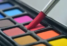 Beberapa tanda kamu butuh mengganti brush makeup