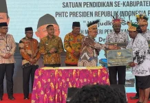 Resmikan Program Revitalisasi, Mendikdasmen Dorong Sekolah ASRI di Bintuni