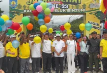Demam Piala Dunia Semarakkan Jalan Santai HUT Bintuni