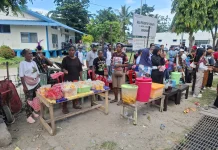 Berkah Karnaval Pesparawi Nasional XIV, Pedagang di Manokwari Raup Untung