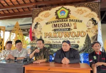 Wagiman Terpilih Aklamasi Pimpin Pakuwojo Teluk Bintuni 2026-2031