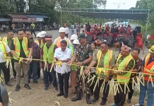 Pemkab Bintuni Lanjutkan Jalan Dua Jalur Sepanjang 10 Km