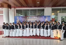 Paduan Suara Dewasa Wanita Tampilkan Harmoni Terbaik