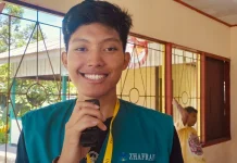 Mahasiswa KKN PPM UGM Manokwari Menari  II siap mengabdi kepada Masyarakat