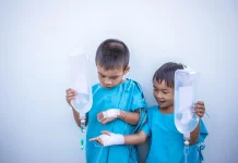 5 Pertolongan Pertama pada Anak Demam.