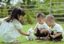 Tips agar Anak Tetap Nyaman Saat Beraktivitas di Cuaca Panas.