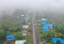 Kampung Kwau Surga Birdwatching Papua Barat yang Mendunia