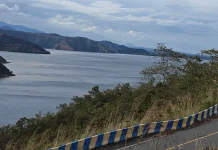 Misteri Keindahan  Gunung Botak  Magnet Wisata di  Manokwari Selatan