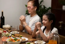 Makanan dan Minuman yang Harus di hindari saat Malam Hari