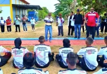 Gubernur Papua Barat Tekankan Disiplin saat Tinjau Latihan Paskibraka