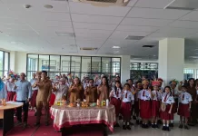 Cerita Kepahlawanan Papua Hidupkan Literasi Generasi Muda