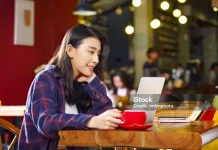 Cafe Kini Jadi Tempat Favorit untuk Bekerja