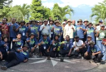 Gubernur Papua Barat Ajak Masyarakat Rawat Pohon Matoa yang Ditanam