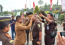 Kajati Papua Barat Kunjungi Bintuni, Perkuat Sinergi Penegakan Hukum