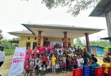 Bhayangkari Teluk Bintuni Pelayanan ke Posyandu Anak-anak Moskona