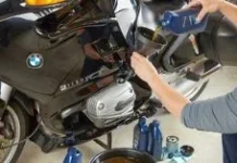 Kenali Tanda Motor Harus Ganti Oli