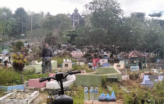 Tradisi Ziarah Makam jelang Ramadhan di Manokwari