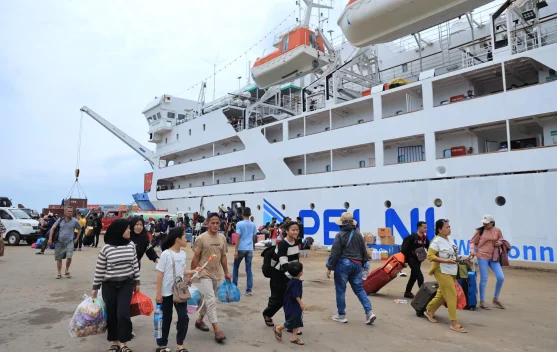 Diskon Tiket Pelni Mudahkan Mudik Lebaran