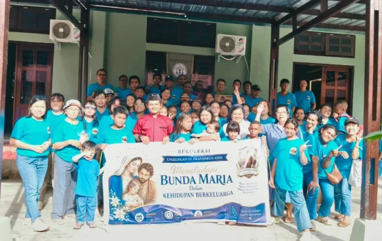 Rekoleksi Lingkungan St Fransiskus Asisi Perkuat Nilai Kebersamaan Keluarga