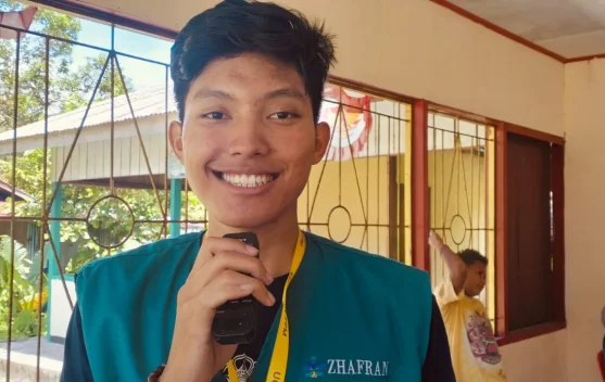 Mahasiswa KKN PPM UGM Manokwari Menari  II siap mengabdi kepada Masyarakat