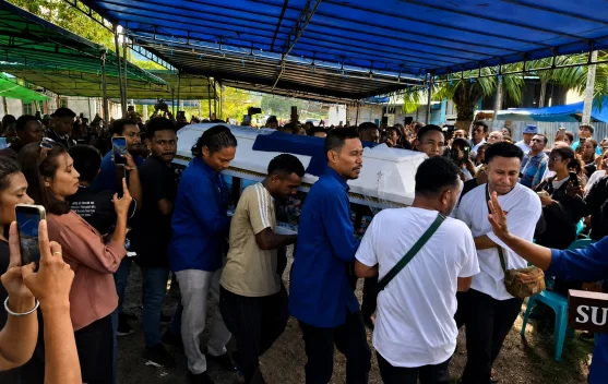 Jejak Senyum Terakhir Yanto Idorway, Ribuan Langkah Mengantar Sang Presenter