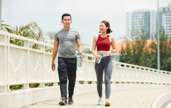 Sering Jalan Kaki? Ini Dampaknya bagi Kesehatan