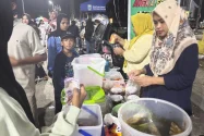Puncak HUT RI di Bintuni Bawa Berkah, UMKM Raup Jutaan Rupiah