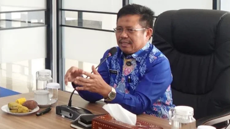 Gaya Baru Bupati Lobar Uji Nyali OPD Publik
