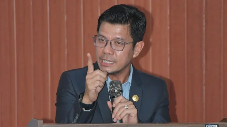Bupati Minta DPRD Percepat Revisi Perda Penyertaan Modal Bank NTB Syariah