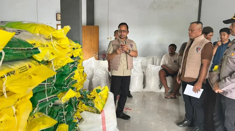 Polisi Tangkap Pengoplos Beras Medium dengan Beras SPHP di Lombok Barat