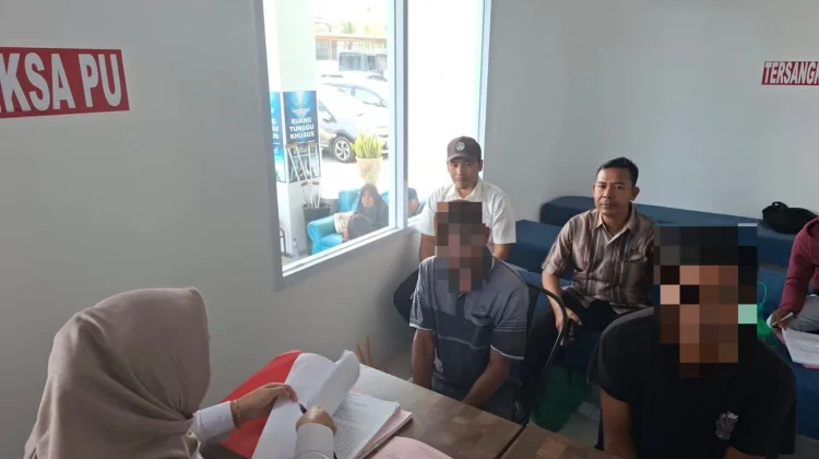 Polsek Ampenan Limpahkan Berkas Tersangka Pencurian Sepeda ke Jaksa