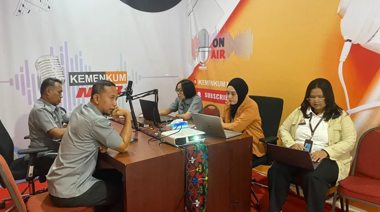 Perkuat Kualitas Regulasi Daerah, Kanwil Kemenkum NTB Bahas Tiga Raperbup KSB