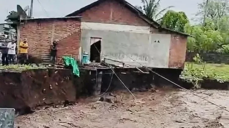 Waspadai Banjir Siklus Lima Tahunan