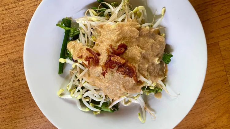 Pecel Menu Sehat Tradisional Favorit Bulan Ramadan