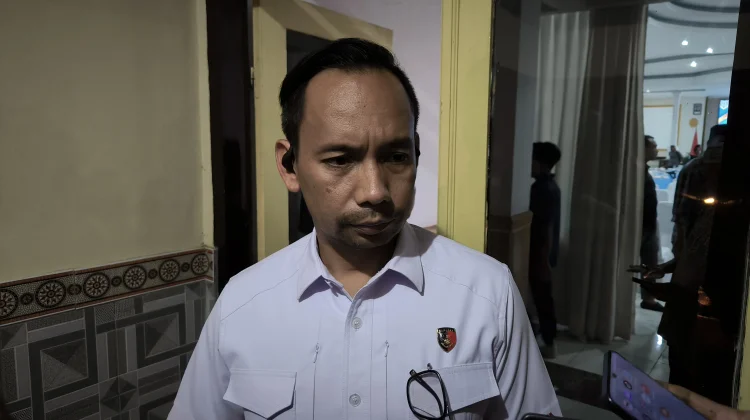 Pejabat Dinas Dikbudpora Bima Peras Guru Penerima Tunjangan Daerah Terpencil