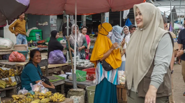 Harga Sembako di Pasar Amahami Terpantau Stabil