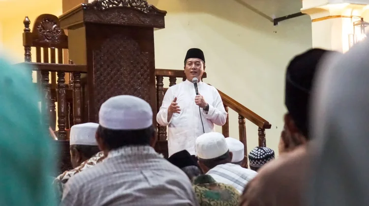 Pulihkan Hutan, Gubernur Ajak Warga Bima Tanam Ribuan Pohon