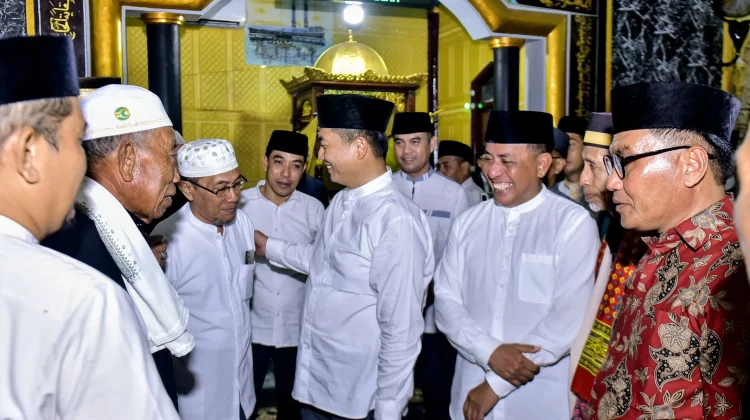 Gubernur Iqbal Safari Ramadan di Woha Bima, Ini Dilakukannya
