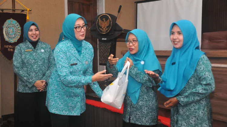 PKK NTB Gelar Ramadan Berbagi di Kabupaten Bima