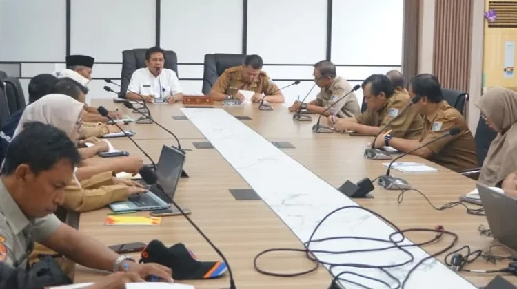 Bupati LAZ Siap Nonjob Pejabat Tak Serius Bekerja