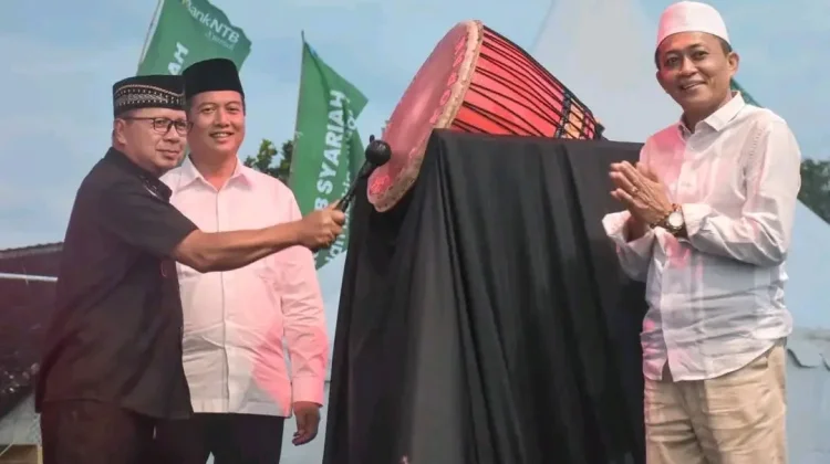 Lentera Ramadhan di Kopang Dongkrak Ekonomi Warga