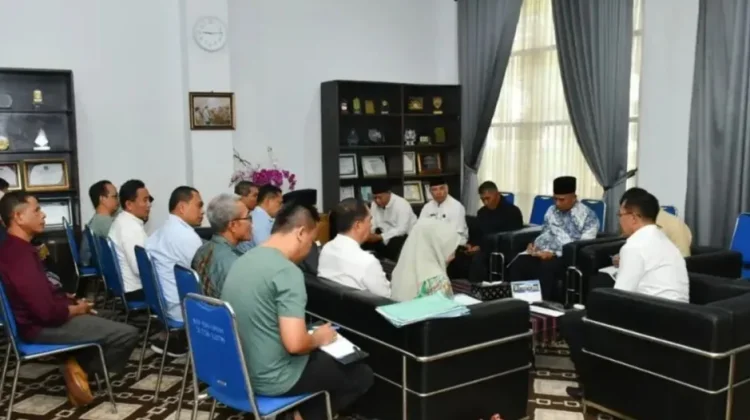 Sekda Lombok Timur: Penyaluran Bantuan Sembako Harus Sesuai Regulasi