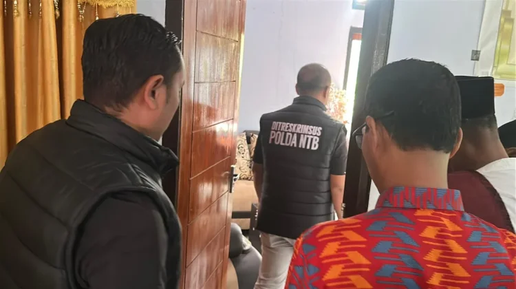Bongkar Pungli Ditreskrimsus Polda NTB Geledah Dikpora Bima